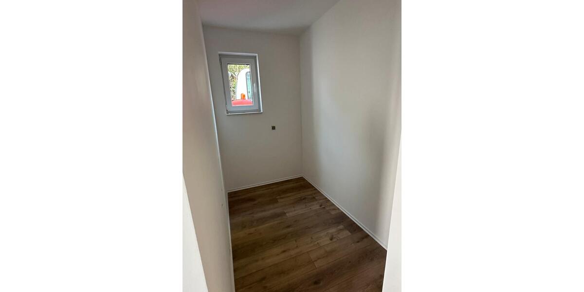 Doppelhaushälfte Niedernhausen - 4 Zimmer, 150 m&sup2;, 2.250&euro; | Angebot:26383119