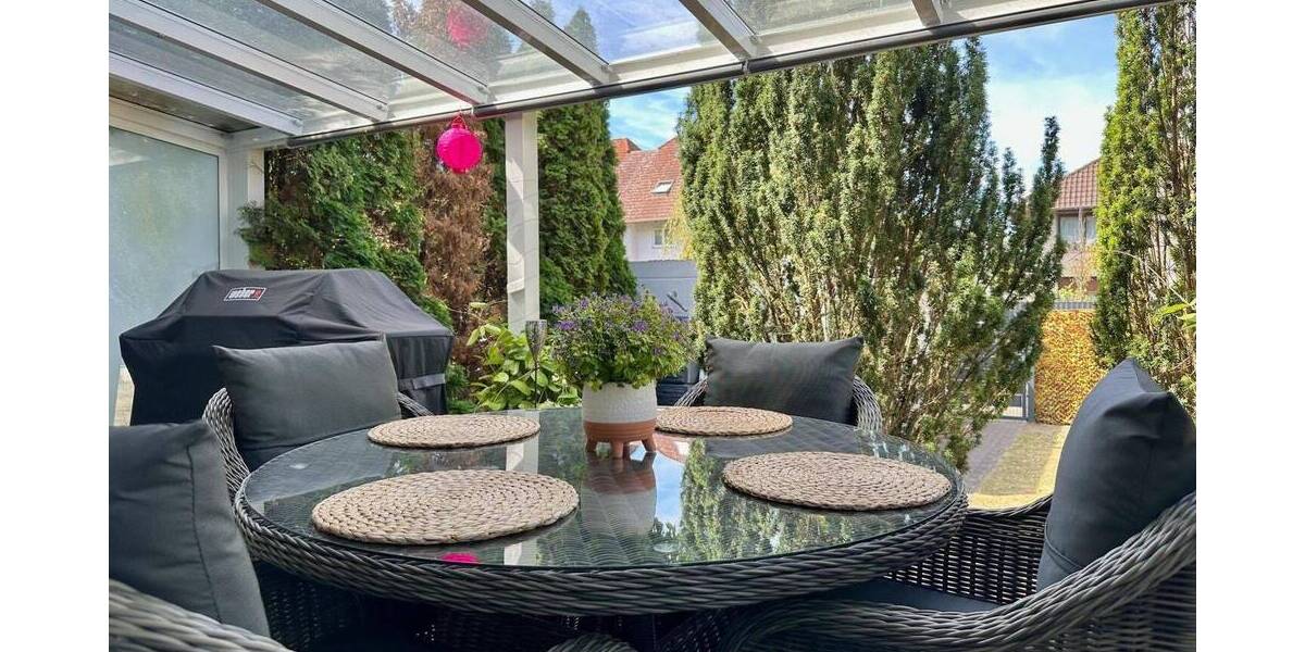 Einziehen und wohlfühlen! - 2 Familienhaus inkl. Garage - gesuchte Wohnlage 6 zimmer