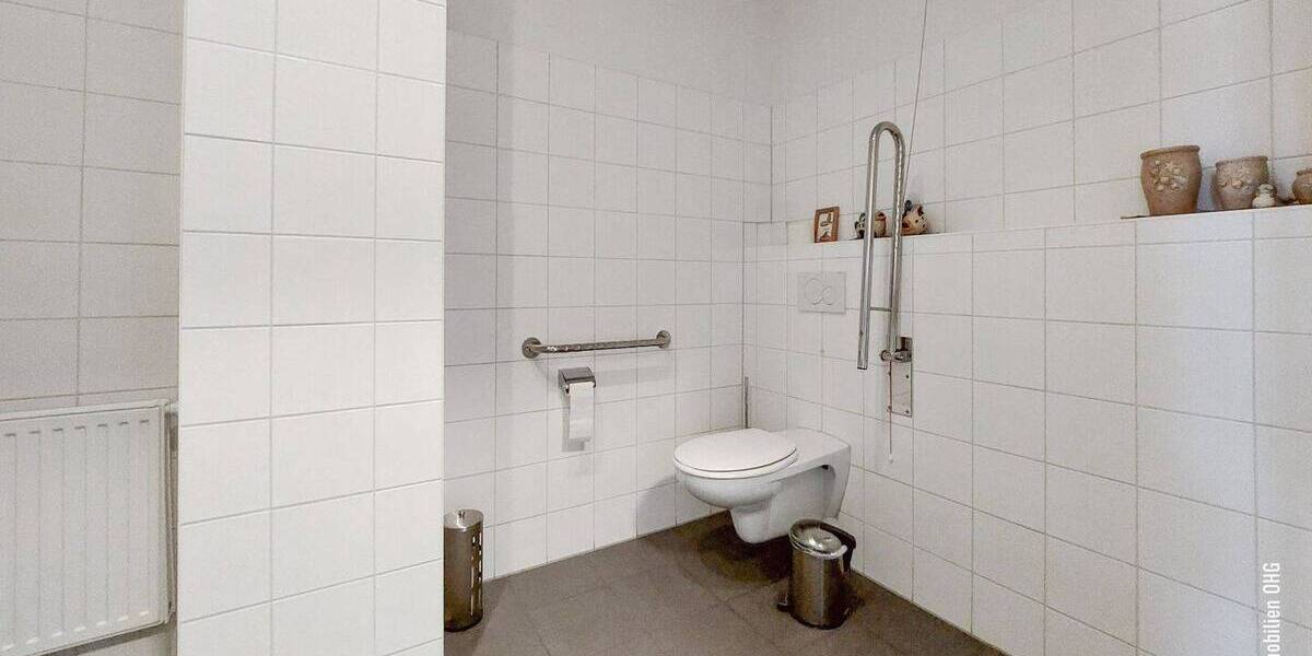 Gewerbeobjekt Drochtersen - 1 Zimmer, 235 m&sup2;, 2.900&euro; | Angebot:26798460