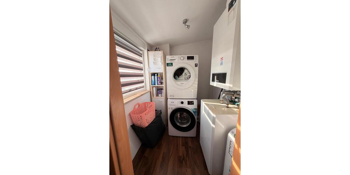 Reihenhaus Zirndorf - 5 Zimmer, 138 m&sup2;, 2.000&euro; | Angebot:25994808