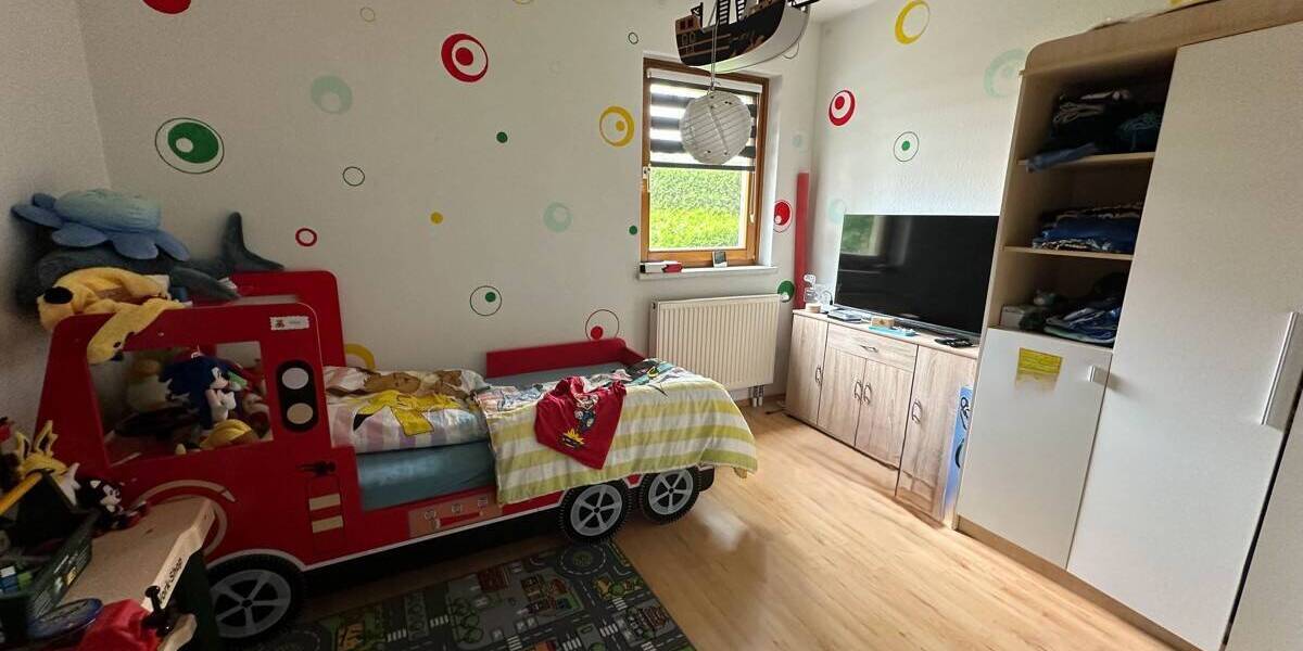 Eigentumswohnung in Traumlage: 4-Raum, Balkon & Stellplatz in Oelsnitz | Erzgebirge bei Stollberg 4 zimmer