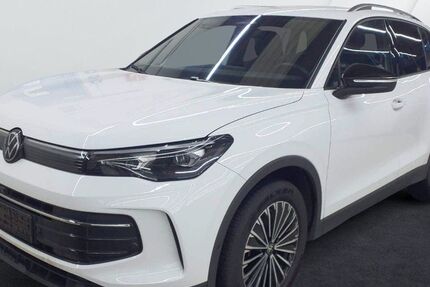 VW Tiguan 26.065 km 36.970 &euro; Neutraubling 93073