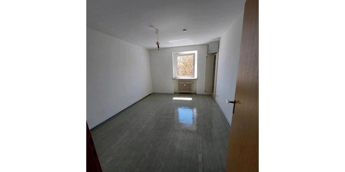 Etagenwohnung Amberg - 3.5 Zimmer, 82 m&sup2;, 205.000&euro; | Angebot:26539547