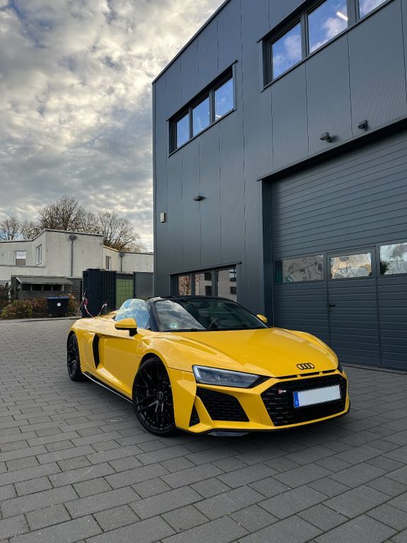 Audi R8 27.360 km 149.000 € Wuppertal 42287