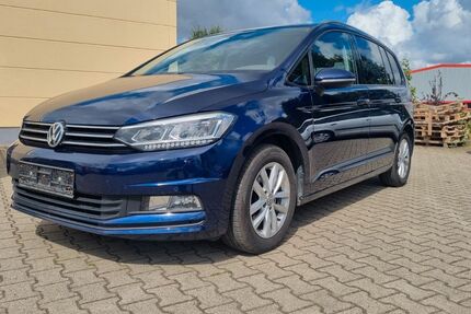 VW Touran 150.893 km 12.499 &euro; Tanna 07922