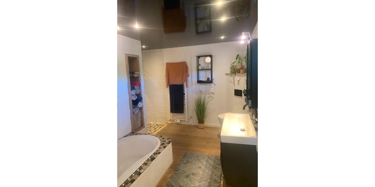 Einfamilienhaus Cadenberge - 7 Zimmer, 255 m&sup2;, 479.000&euro; | Angebot:26762239