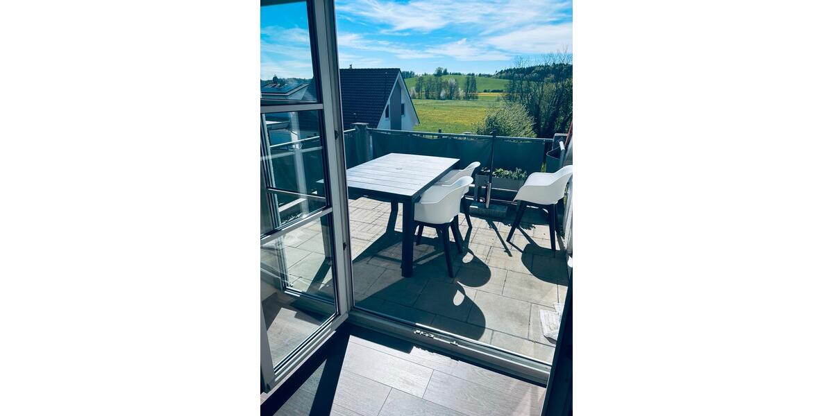 Dachgeschoßwohnung Salem - 2.5 Zimmer, 59 m&sup2;, 1.175&euro; | Angebot:26399191