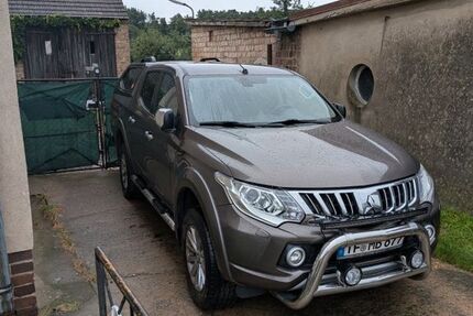 Mitsubishi L200 226.000 km 15.800 € Nuthe-Urstromtal 14947