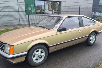 Opel Monza 85.000 km 6.499 &euro; Lemgo 32657