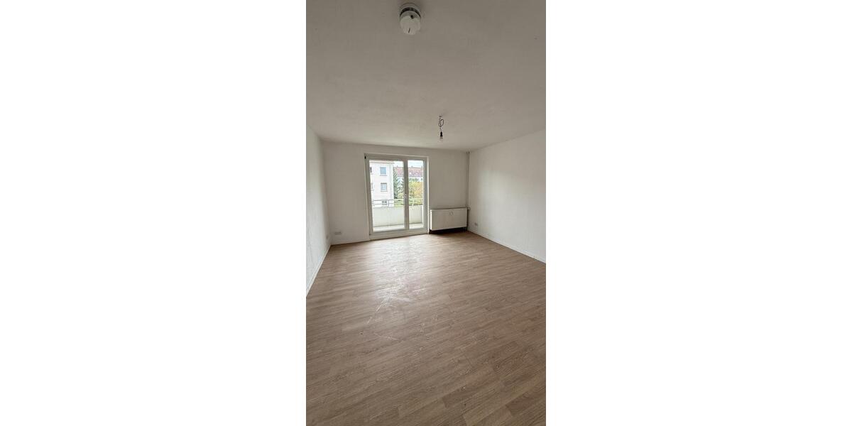Etagenwohnung Wittenberg Lutherstadt - 3 Zimmer, 61 m&sup2;, 315&euro; | Angebot:25985611