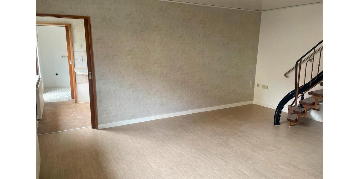 Einfamilienhaus Maßbach - 3.5 Zimmer, 135 m&sup2;, 750&euro; | Angebot:22034646