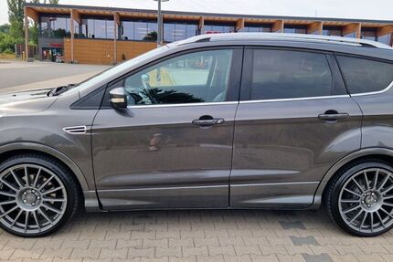 Ford Kuga 166.000 km 8.999 &euro; Fredersdorf-Vogelsdorf 15370
