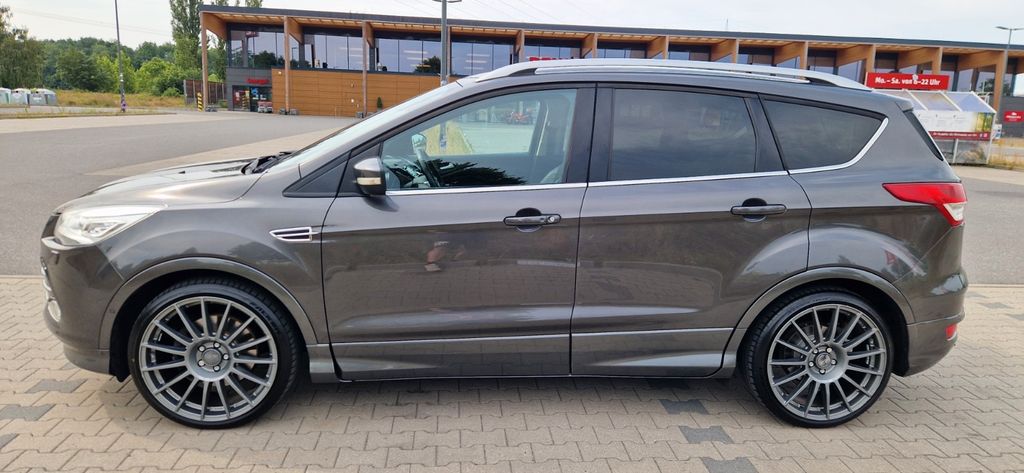 Ford Kuga 166.000 km 8.999 &euro; Fredersdorf-Vogelsdorf 15370