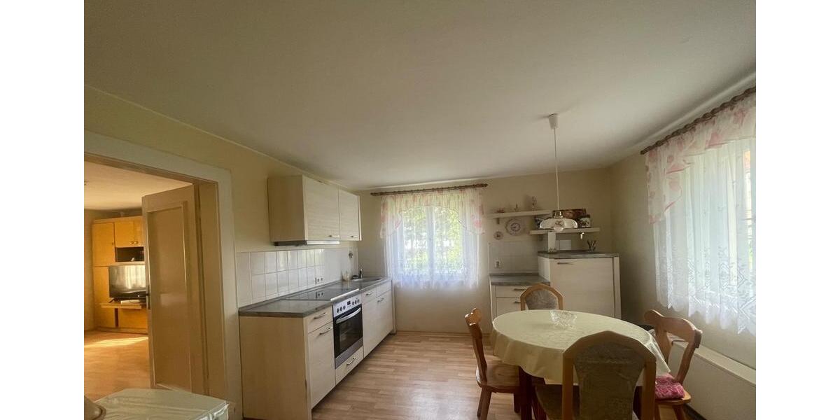 Einfamilienhaus Bernstadt auf dem Eigen - 4 Zimmer, 100 m&sup2;, 80.000&euro; | Angebot:26918953