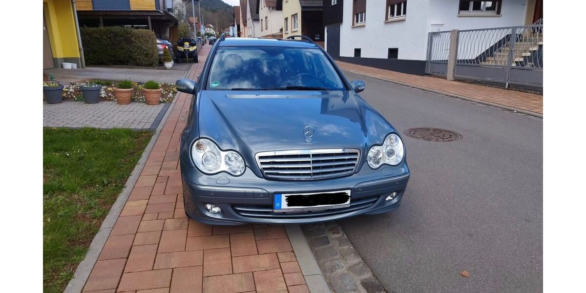 Mercedes-Benz C 240 180.500 km 3.900 &euro; Bundenthal 76891