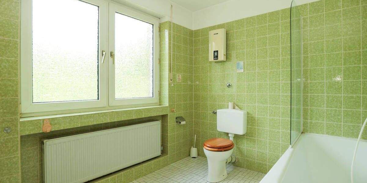 Handwerker gesucht: geräumiges Haus auf Erbpacht 6 zimmer