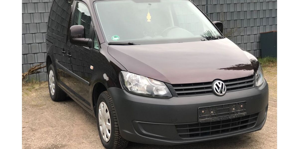 VW Caddy 136.000 km 8.999 &euro; Hambühren 29313