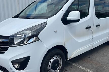 Opel Vivaro 230.000 km 7.699 &euro; Berlin 12057
