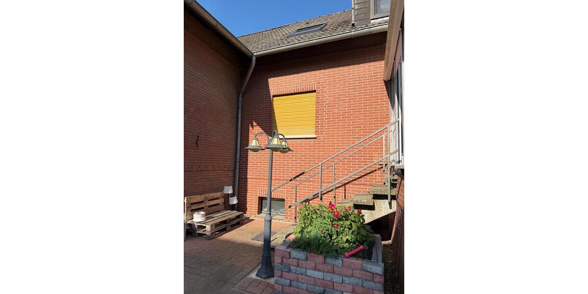 Einfamilienhaus Garbsen Berenbostel - 8 Zimmer, 236 m&sup2;, 649.000&euro; | Angebot:27131078