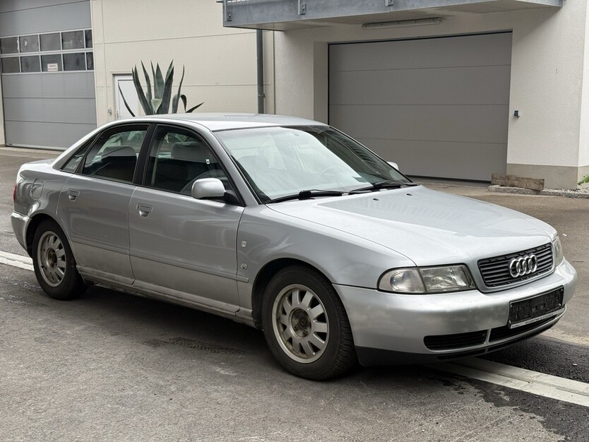 Audi A4 266.600 km 1.120 € Schwabmünchen 86830