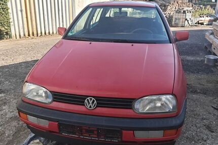 VW Golf 192.800 km 750 &euro; Geislingen 72351