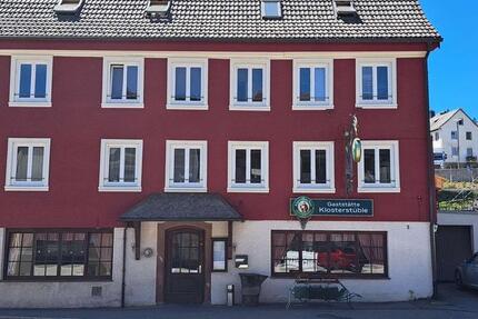 Tradition trifft Treffpunkt – das „Klosterstüble“ in Schönwald wartet auf neue Gastgeber zimmer