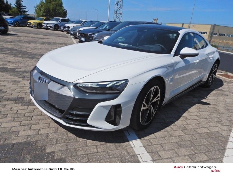 Audi e-tron GT 34.300 km 48.840 € Wackersdorf 92442