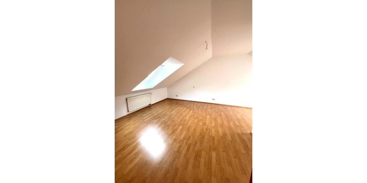 Dachgeschoßwohnung Bonn Dransdorf - 2 Zimmer, 65 m&sup2;, 259.000&euro; | Angebot:24844119