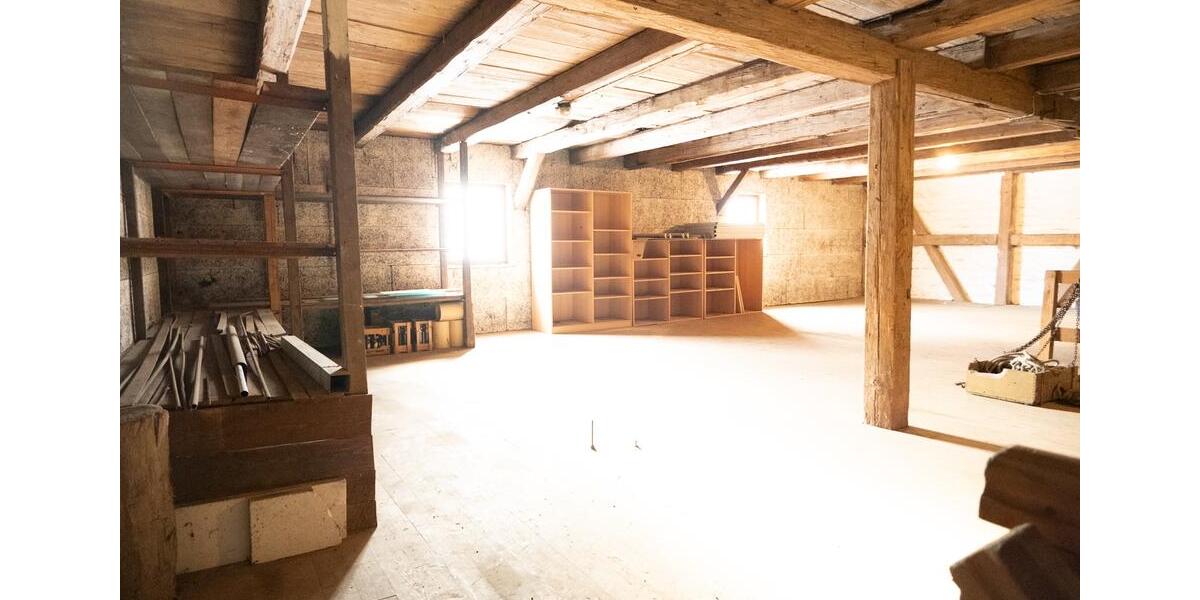 Lager Abstellraum zentral in Bayreuth zimmer