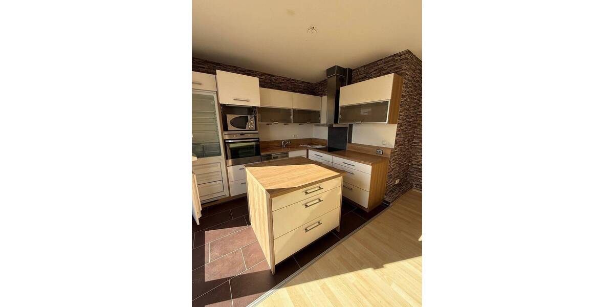 Etagenwohnung Köln Ehrenfeld - 2 Zimmer, 68 m&sup2;, 580&euro; | Angebot:26702829