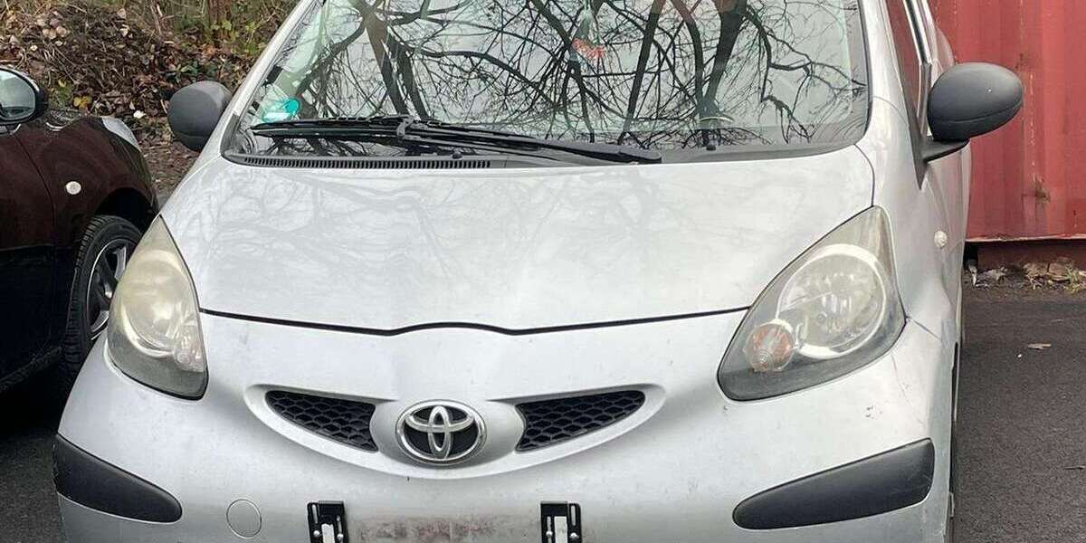 Toyota Aygo 104.000 km 2.600 € Bonn 53123