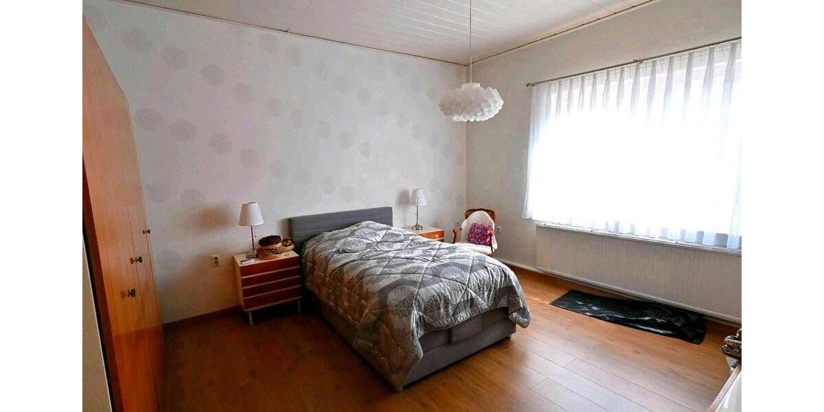 Einfamilienhaus Bad Langensalza - 6 Zimmer, 170 m&sup2;, 250.000&euro; | Angebot:26958013
