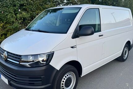 VW T6 Transporter 64.120 km 18.800 € Oederan 09569