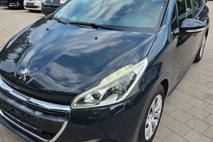 Peugeot 208 80.716 km 4.950 &euro; Lachen-Speyerdorf 67435