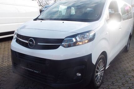 Opel Vivaro 45.000 km 20.111 &euro; Mönchengladbach 41063