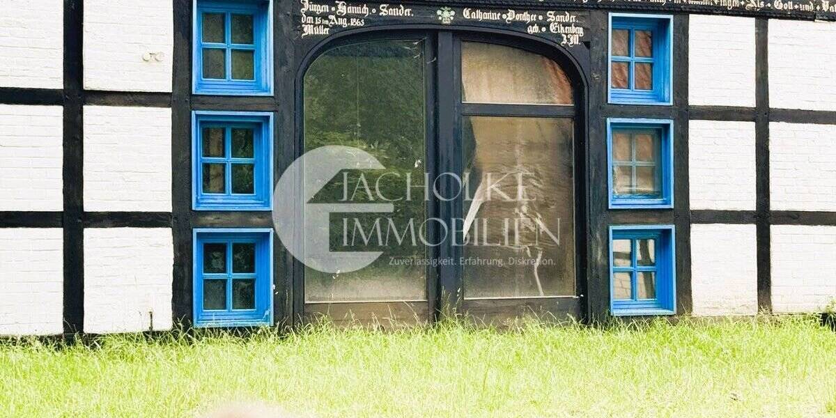 Mehrfamilienhaus, Wohnhaus Bienenbüttel / Wichmannsburg Wichmannsburg - 8 Zimmer, 396 m&sup2;, 715.000&euro; | Angebot:25700604