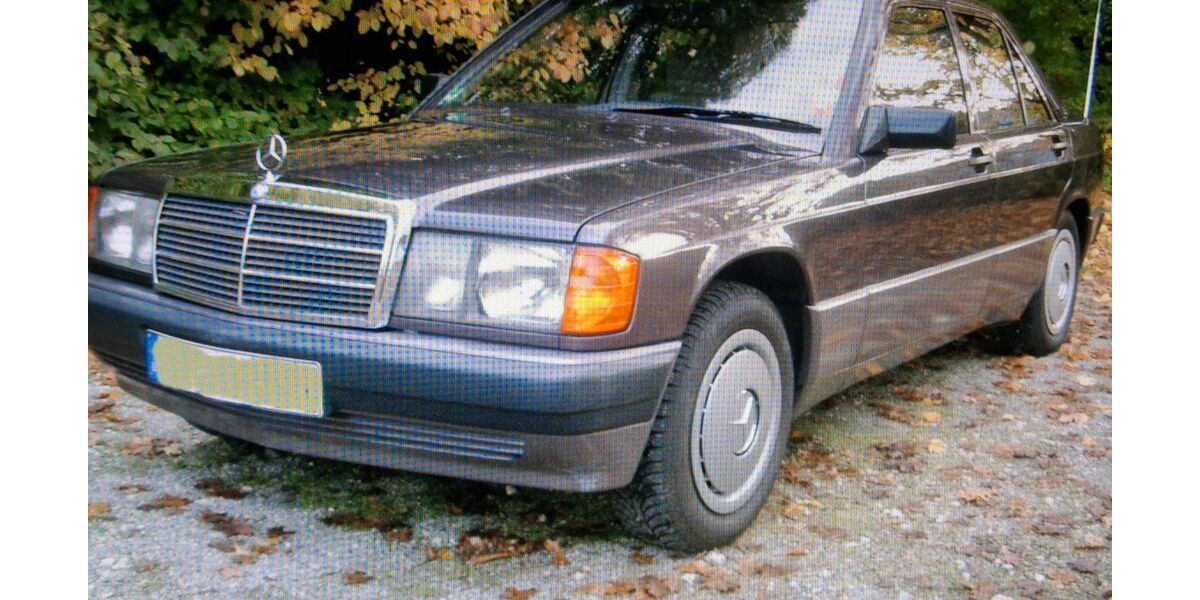 Mercedes-Benz 190 244.000 km 1.850 &euro; Nürtingen 72622