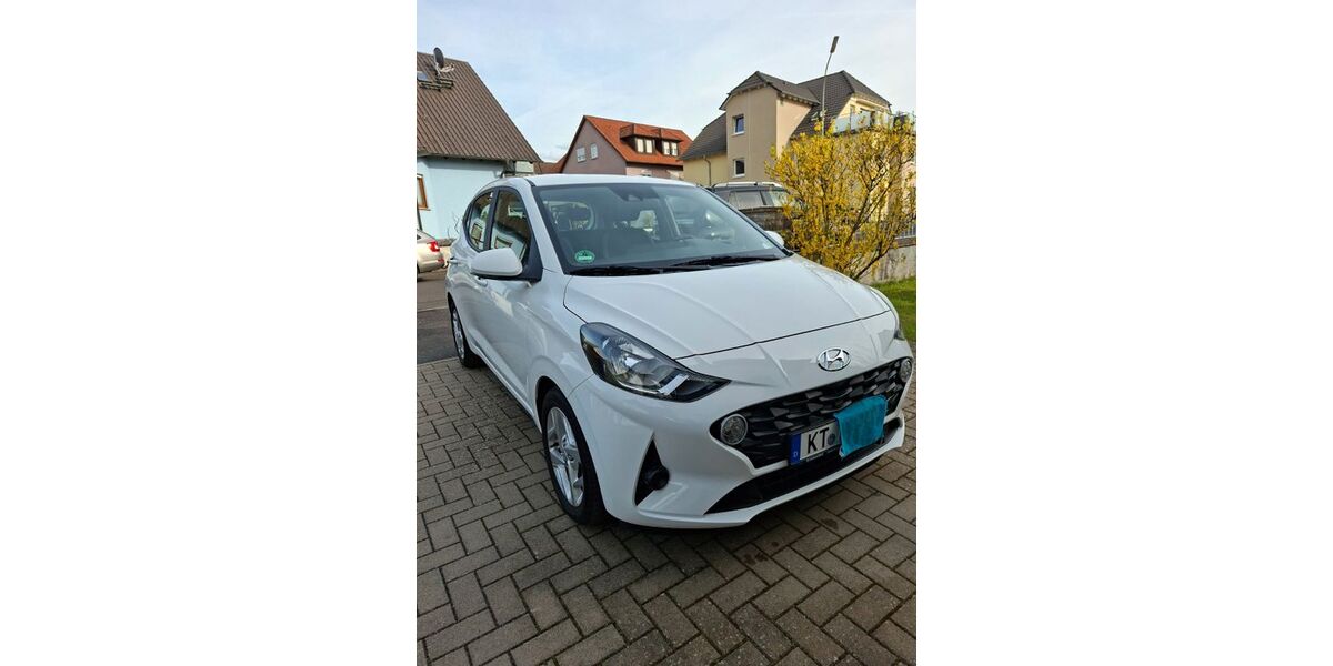 Hyundai i10 16.300 km 15.300 &euro; Volkach 97332