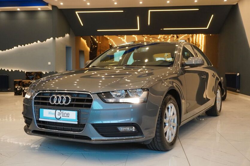 Audi A4 153.000 km 9.999 € Elmshorn 25337