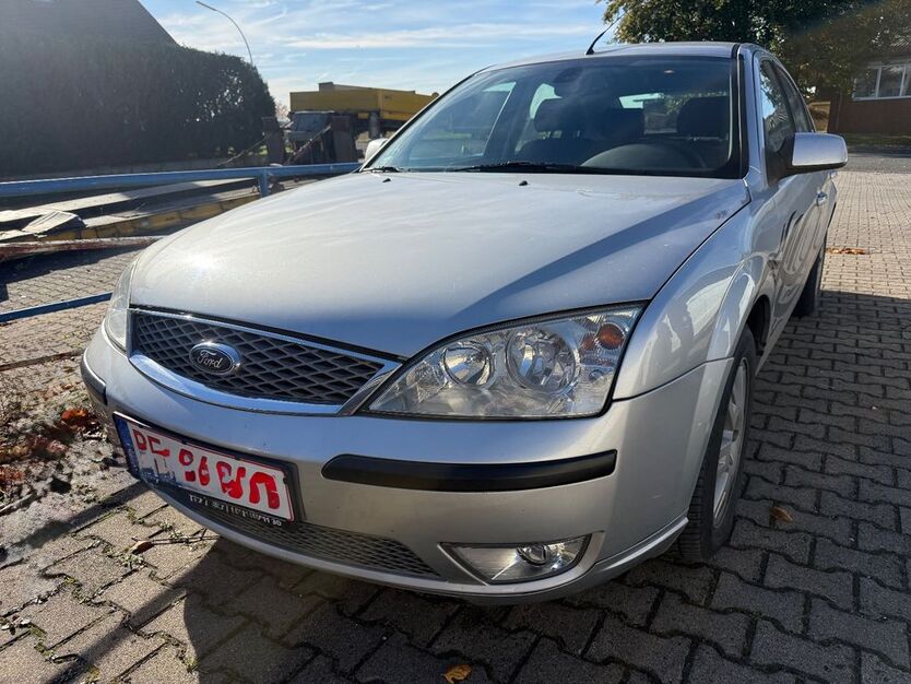 Ford Mondeo 146.000 km 1.990 € Beckum 59269