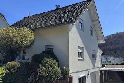 Haus Hilchenbach - 4 Zimmer, 134 m&sup2;, 370.000&euro; | Angebot:26349652