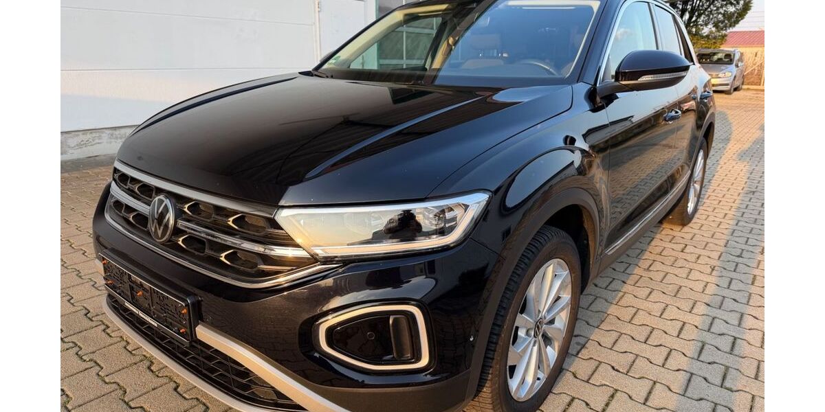 VW T-Roc 126.000 km 16.990 &euro; Untermeitingen (bei Augsburg) 86836