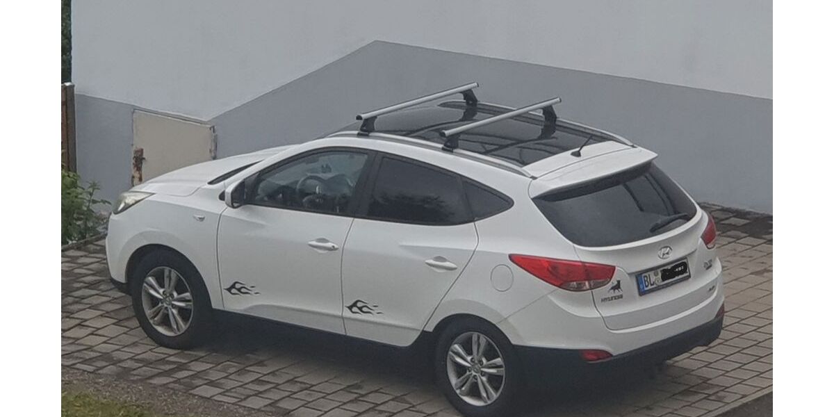 Hyundai ix35 186.000 km 7.700 &euro; Albstadt-Pfeffingen 72459