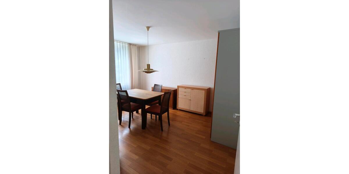 Hochparterre Oberndorf am Neckar - 3 Zimmer, 80 m&sup2;, 170.000&euro; | Angebot:26920778