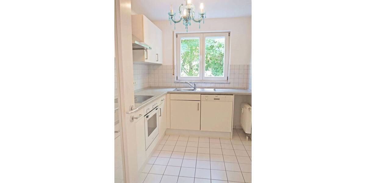 Etagenwohnung Stuttgart Sonnenberg - 3 Zimmer, 81 m&sup2;, 1.090&euro; | Angebot:26675078