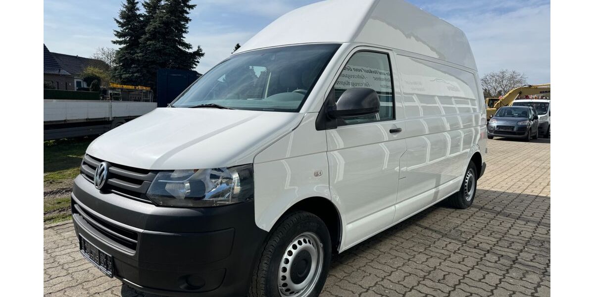 VW T5 Transporter 209.000 km 10.500 &euro; Heideblick 15926
