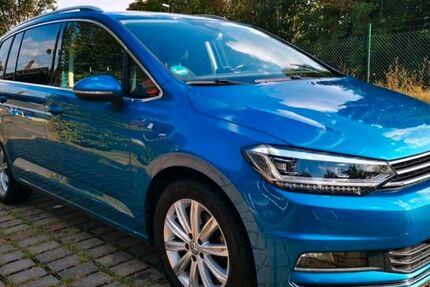 VW Touran 79.972 km 23.749 € Eisenach 99817