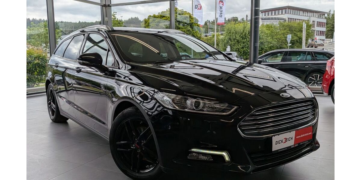 Ford Mondeo 98.038 km 9.950 &euro; Naila 95119