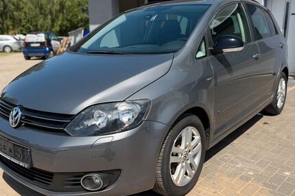 VW Golf 86.000 km 6.699 &euro; Goslar/Oker 38644