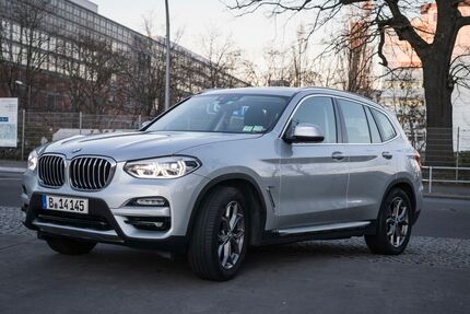 BMW X3 86.306 km 27.800 &euro; Berlin 10623